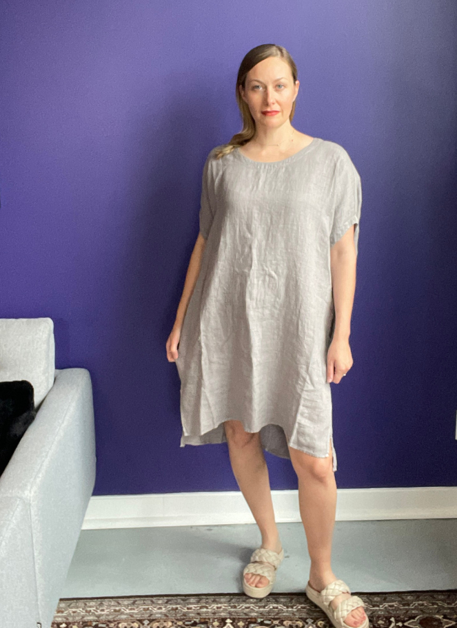 Linen tunic by Mes Soeurs et Moi in taupe