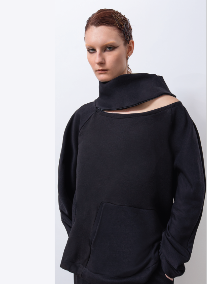 Lotus Eaters Black Pullover