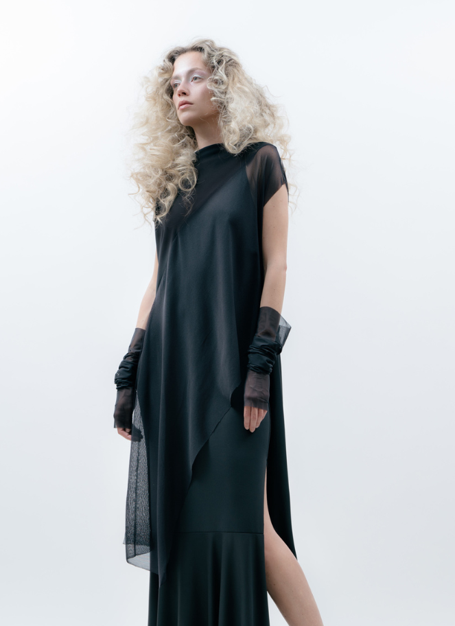 Xenia designer tunic in black
