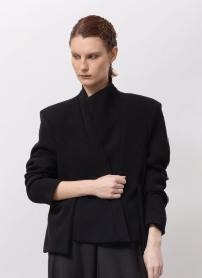 Lotus Eaters Minariano Blazer in Black