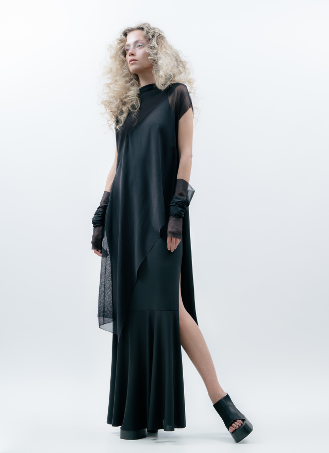Xenia designer tunic in black