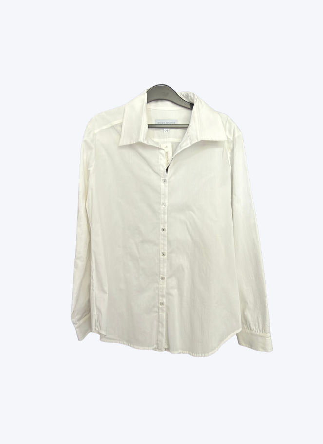 Crisp white shirt by Brenda Beddome