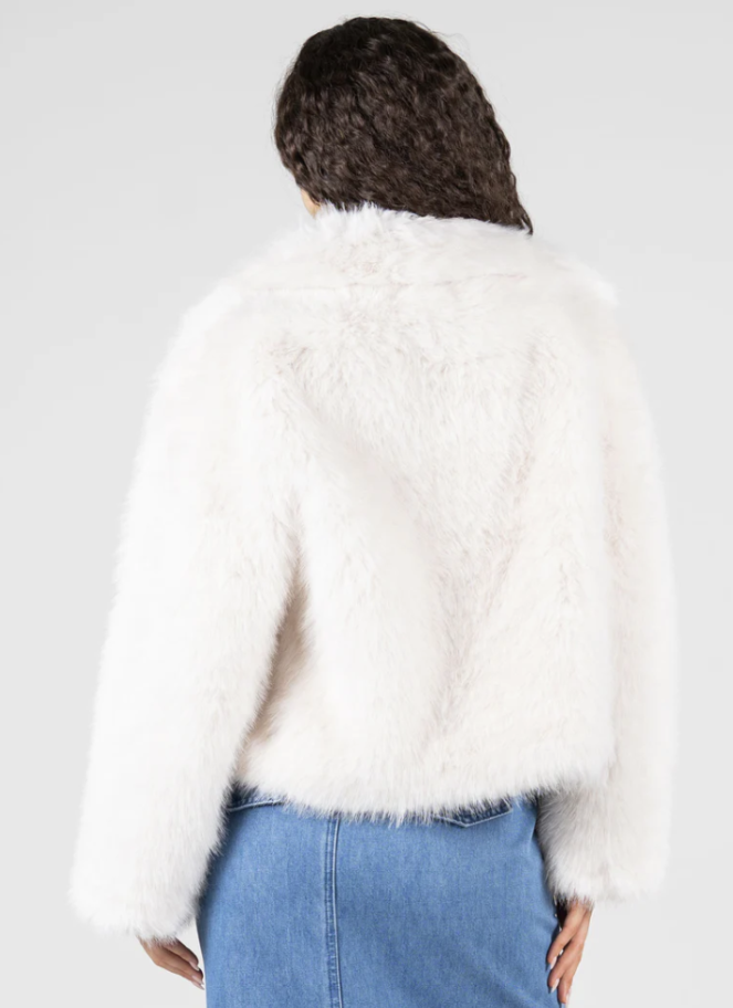 C'est Moi Faux Fur Cropped Jacket in Pearl