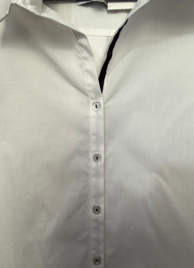 Crisp white shirt by Brenda Beddome