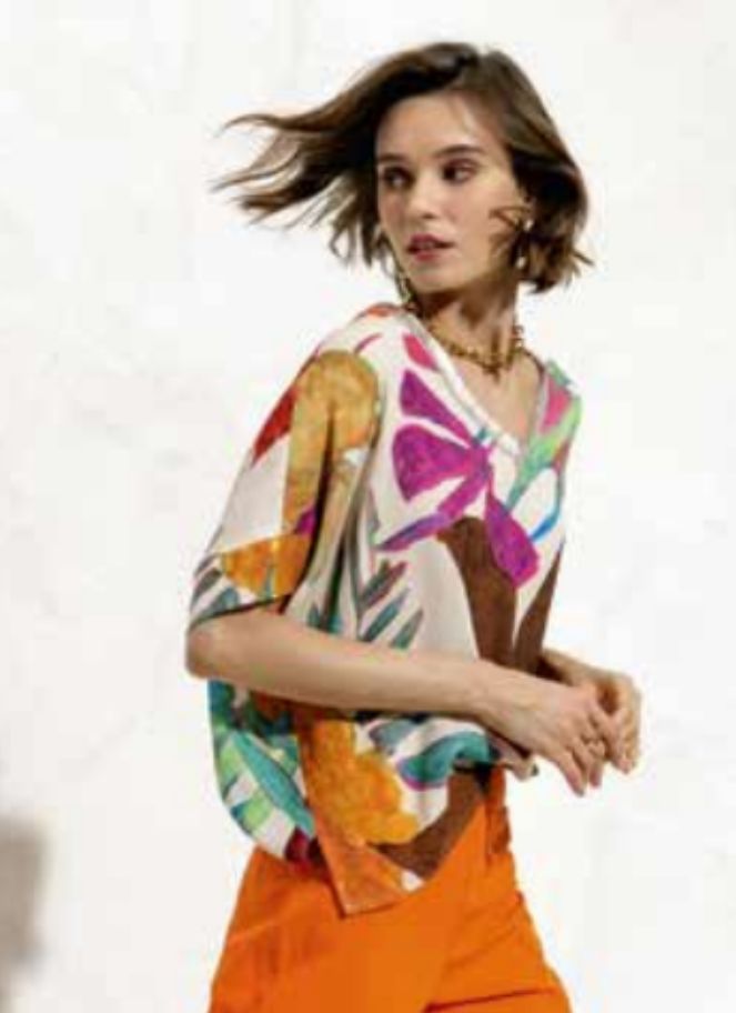 Maria Bellentani V-neck short sleeved top
