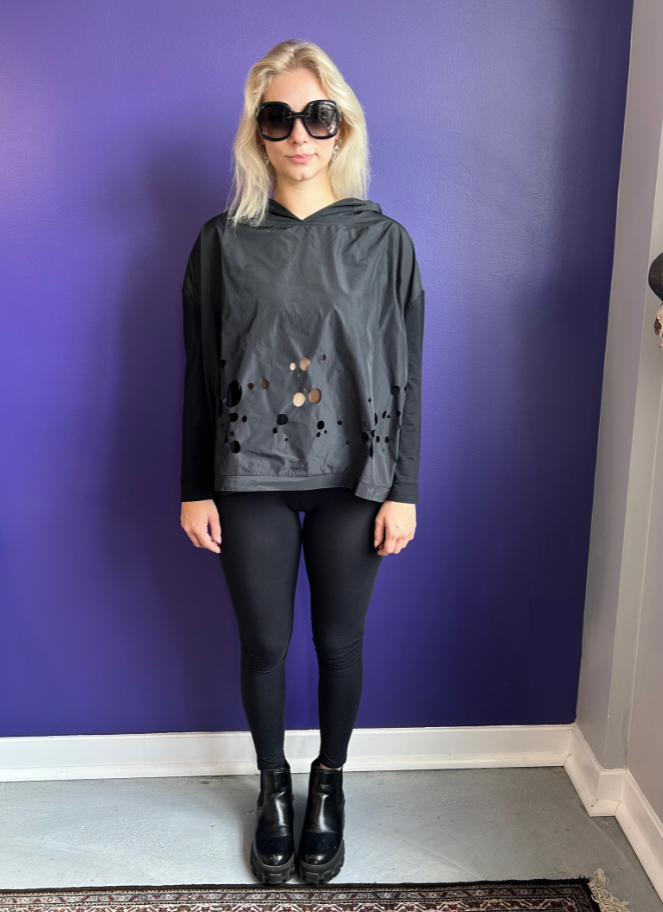 Xenia black Inko Shirt with cut outs