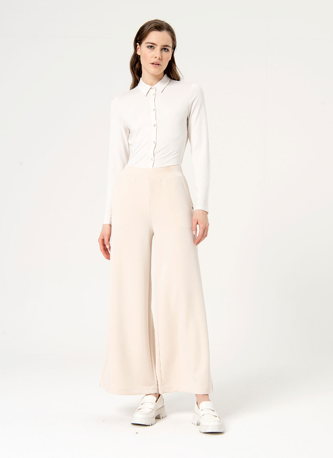 Surkana wide legged pull on pants