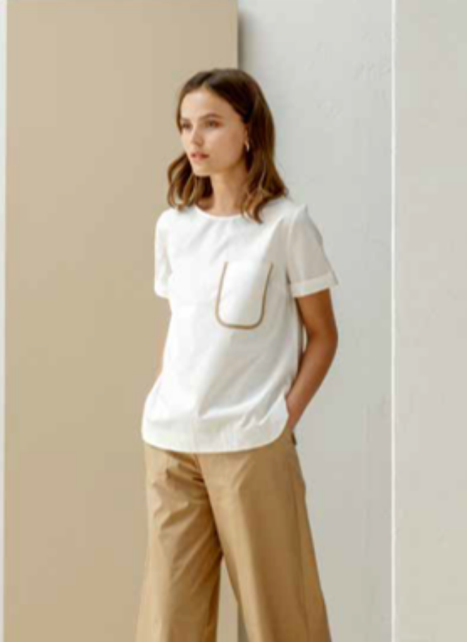 T-shirt à manches courtes avec contour de poche de Maria Bellentani